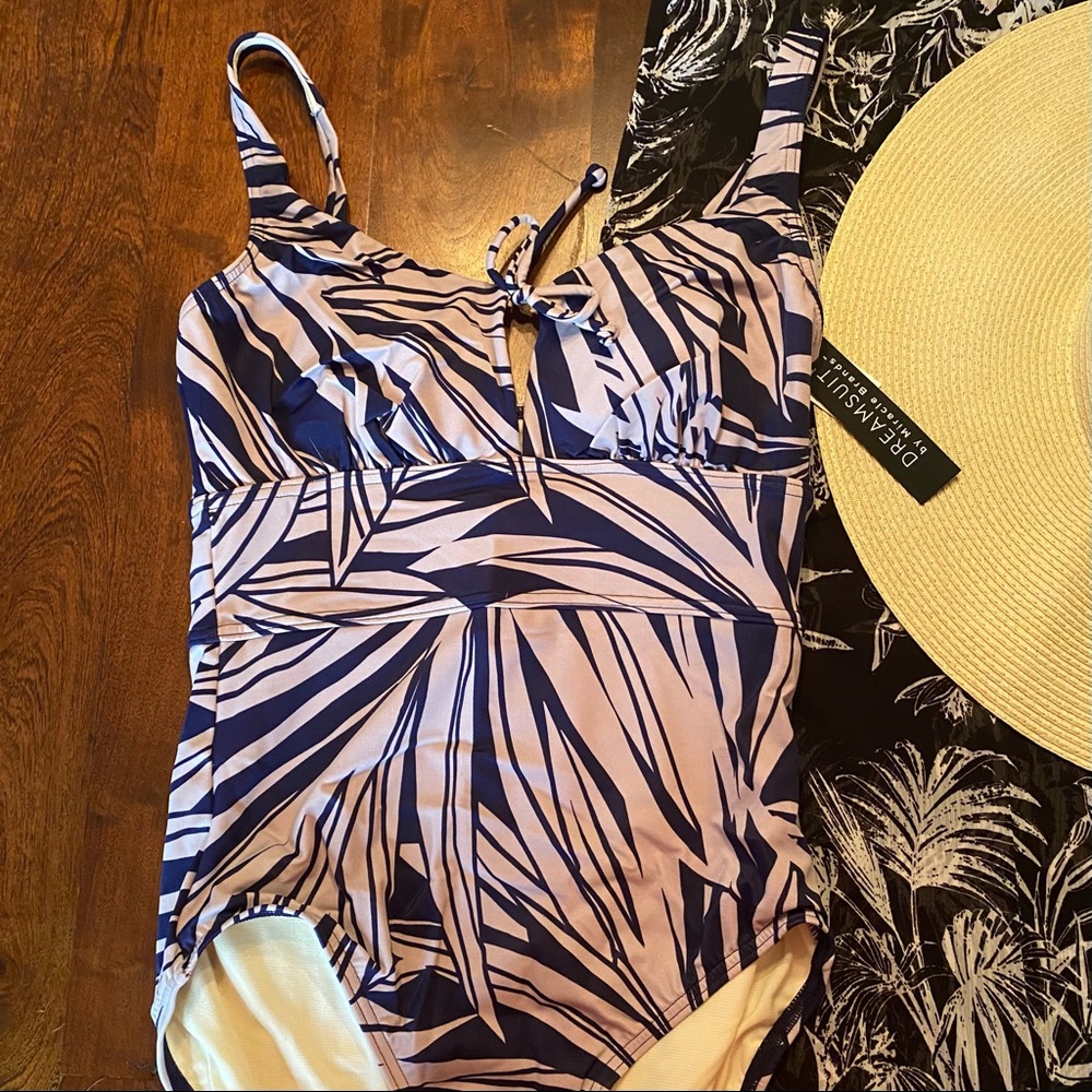 Blue & White, Tropical 🏝 Dreamsuit NWT Swimsuit - Picture 1 of 7